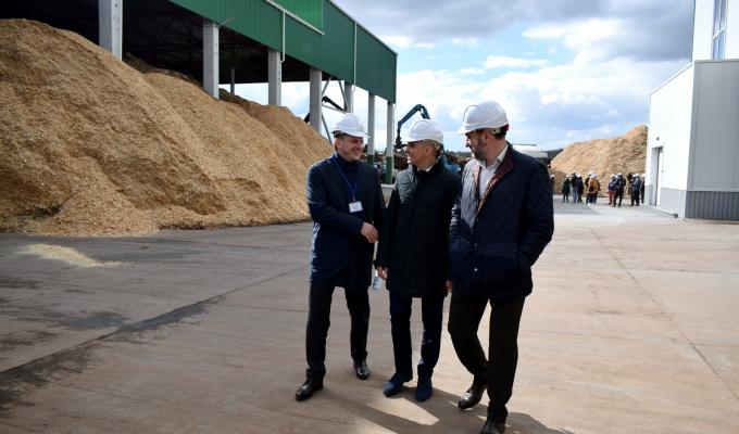 Для учнів Малої академії наук України представили переваги генерації «зеленої» електроенергії із вітчизняної біомаси