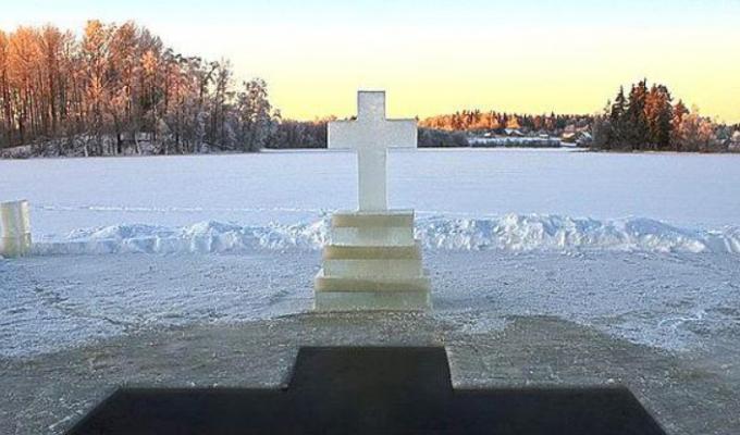 Свято Водохрещення. Поради рятувальників