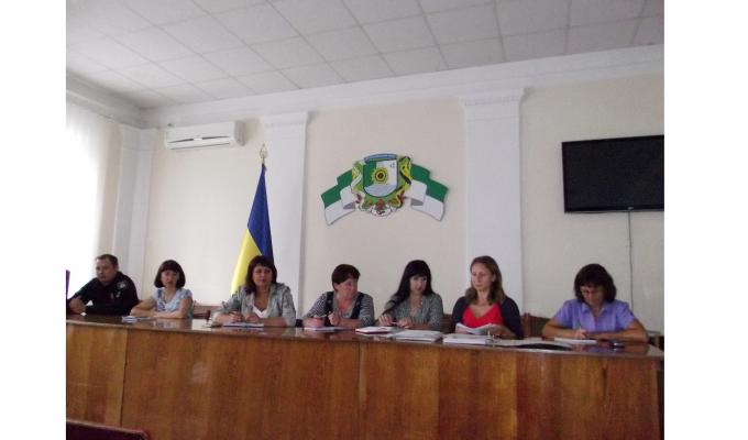 Відбулось чергове засідання комісії  з питань захисту прав дітей при райдержадміністрації