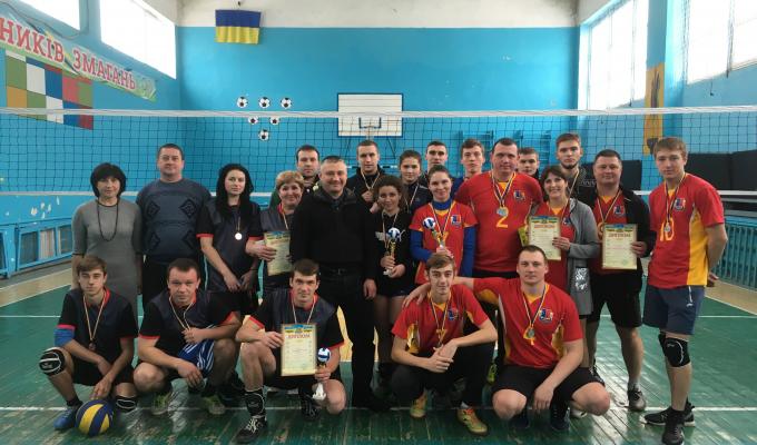 Взяли активну участь у волейбольному турнірі