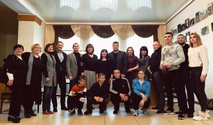 Книги – бібліотекам. Подарунок від Луганської обласної федерації кікбоксингу WAKO