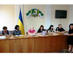 В райдержадміністрації проведено засідання комісії з питань захисту прав дітей